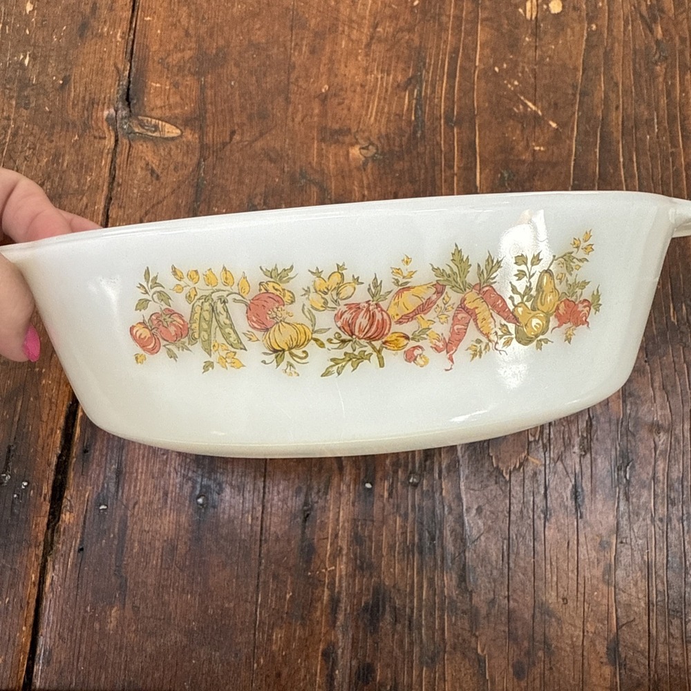 Anchor Hocking Fire King LE BON POTAGER - HARVEST VEGETABLE Casserole Dish #436